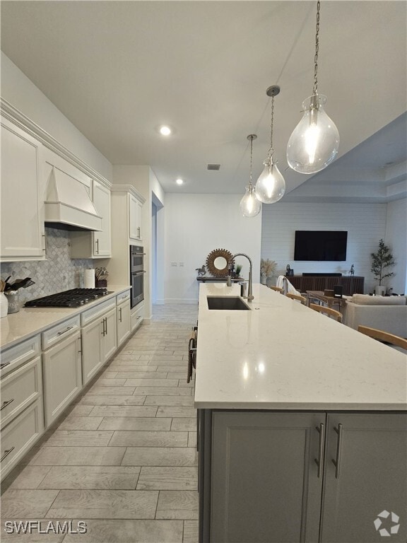 Building Photo - 25629 Shoreline Gaze Dr