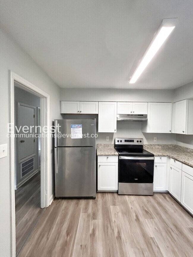 Foto del edificio - 5736 Lawn Meadow Dr