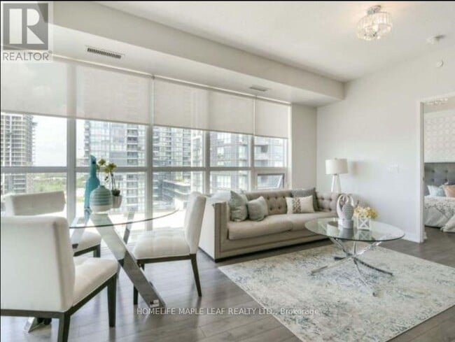 Building Photo - 4311-4011-4011 Brickstone Mews