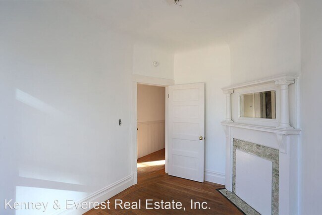 Building Photo - 2 br, 1 bath House - 51 McCoppin Street #A
