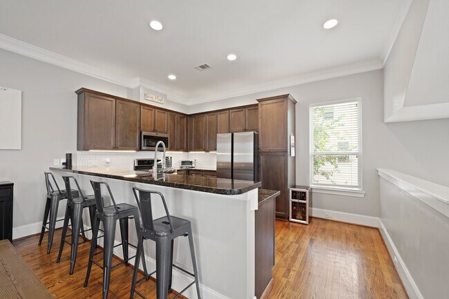 Foto del edificio - 3808 Center St