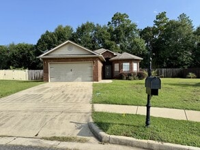 Building Photo - 3821 Branford Ct
