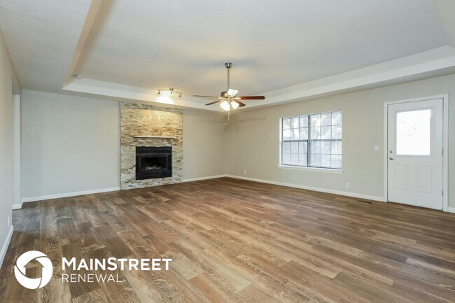 Building Photo - 2705 Fairfield Dr