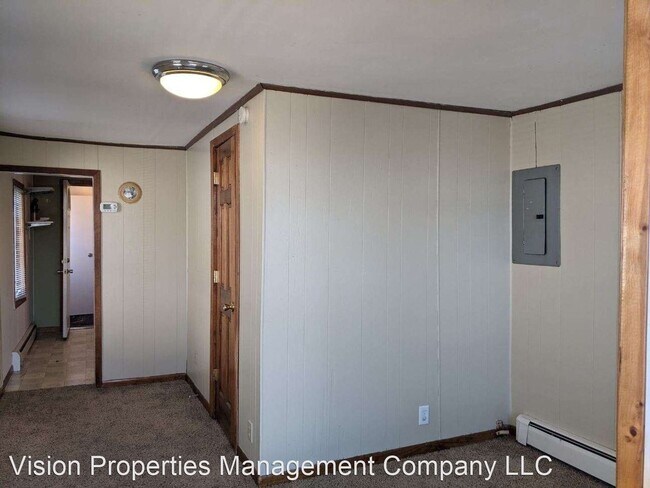 Building Photo - 1 br, 1 bath House - 520 3rd St SE