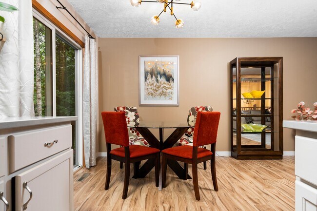 Foto del edificio - 575 S South Long Lake Rd