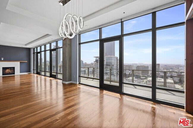 Foto del edificio - 1100 S Hope St