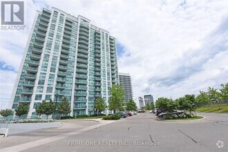 Building Photo - 4850-4850 Glen Erin Dr