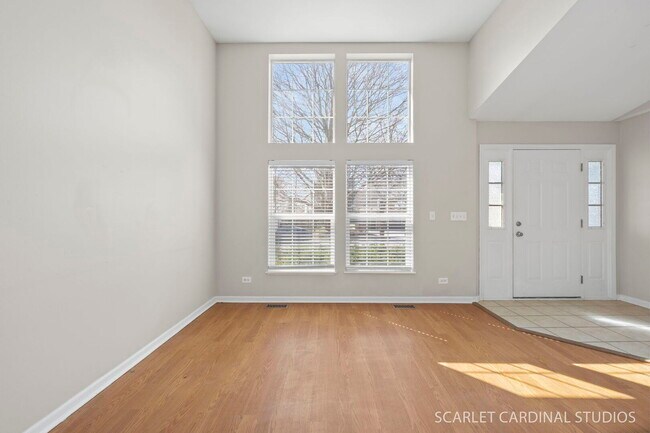 Building Photo - 413 Blue Ridge Dr