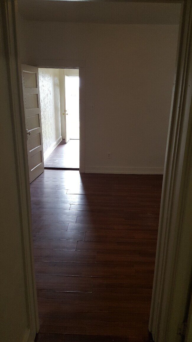 Foto del edificio - 2118 Bedford Ave
