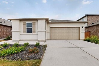 Building Photo - 1204 Purple Martin Dr
