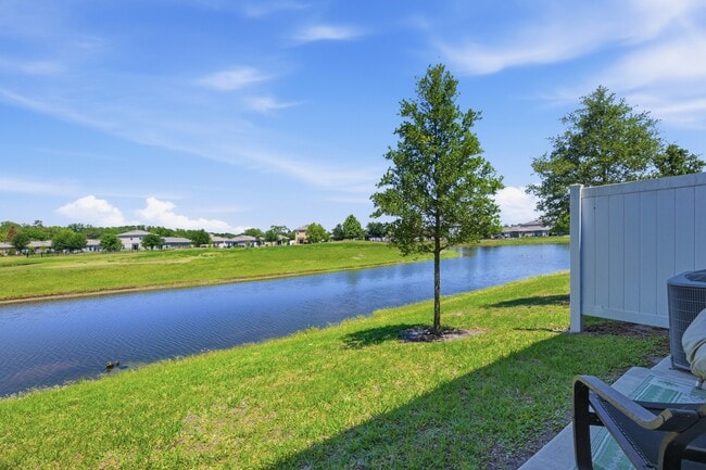 Building Photo - 9317 Kiskadee Ct