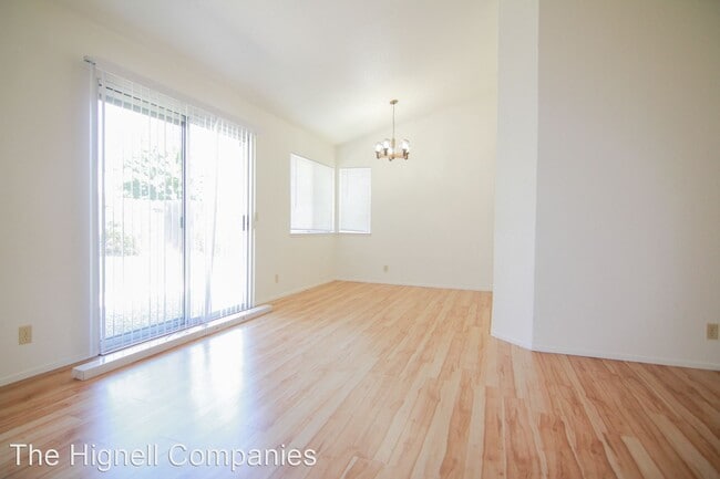 Building Photo - 3 br, 2 bath House - 19 Hemming Lane