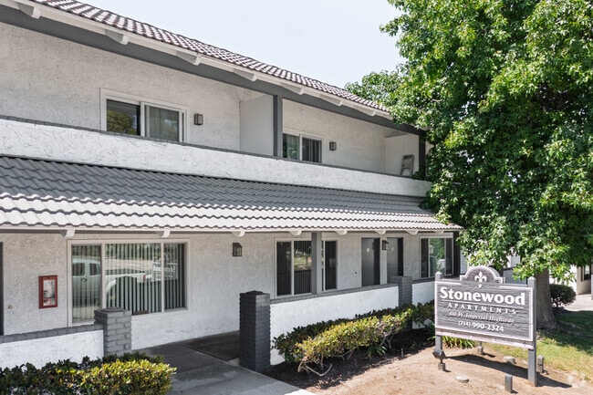 Building Photo - Stonewood Apartments