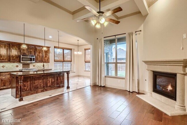 Foto del edificio - 5 br, 4 bath House - 1003 Cadbury Lane UNIT