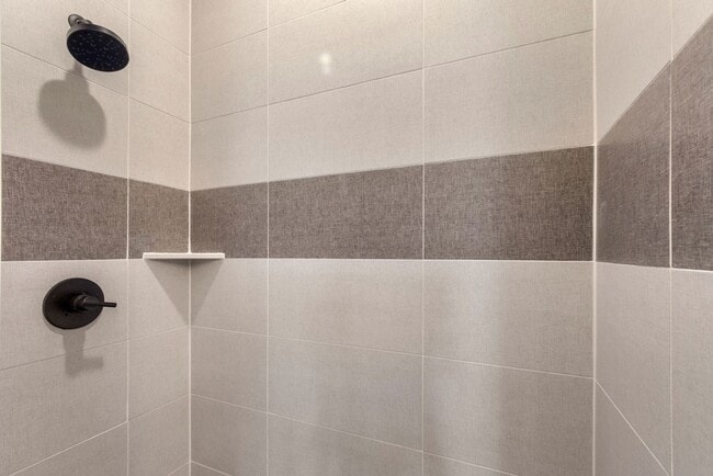 Foto del edificio - Elevated Living in Sundera at River Ranch | 4 Weeks Free