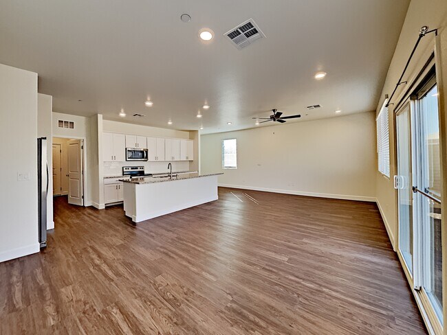Building Photo - 337 Cape Seville Place