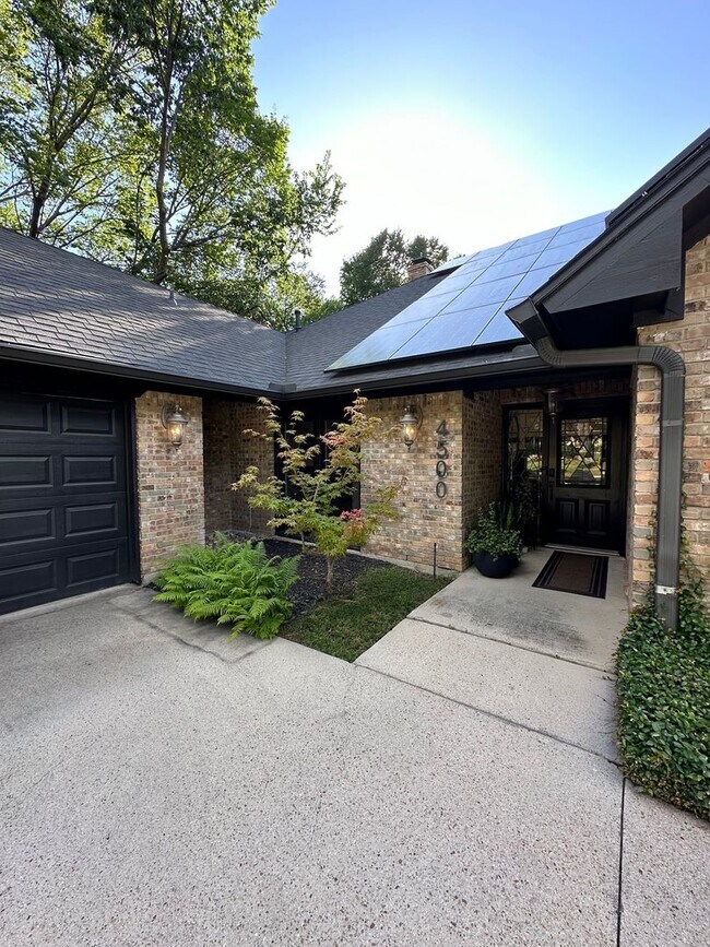 Building Photo - 3 Bedroom Single Family Home in Arlington