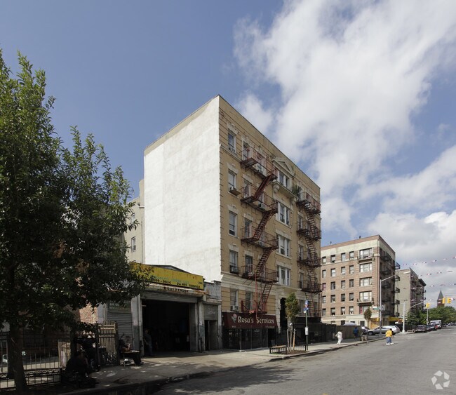Primary Photo - 392 S 5th St