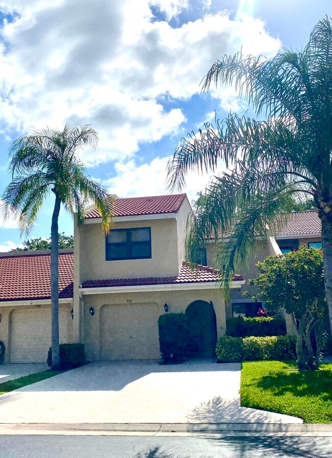 Building Photo - 712 Windermere Way