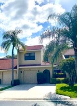 Building Photo - 712 Windermere Way
