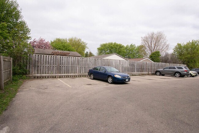 Foto del edificio - 4717 14th Ave NW
