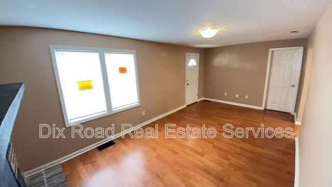 Building Photo - 1425 Welsh Ave