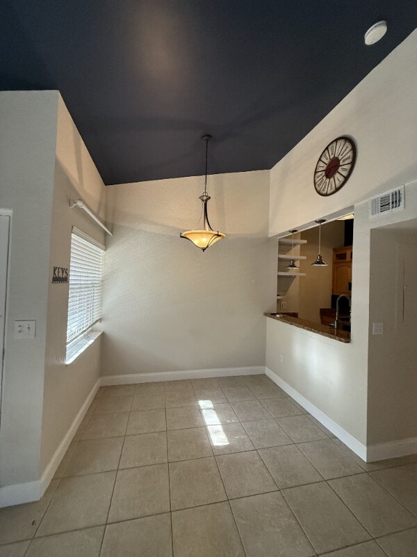 Foto del edificio - 2810 N Oakland Forest Dr
