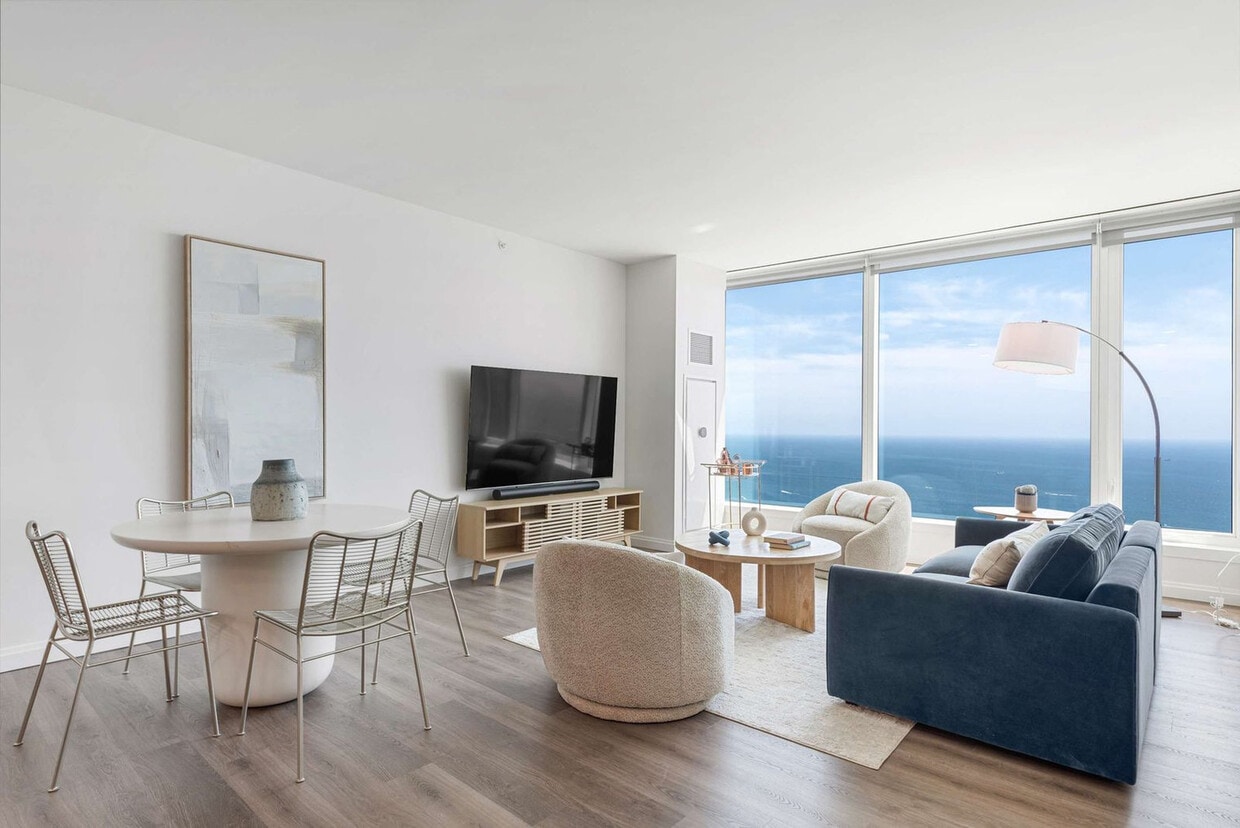 Foto principal - 1000 S Michigan Ave