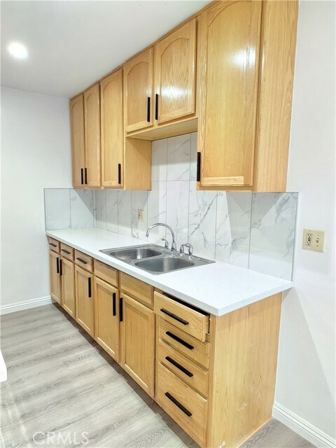 Building Photo - 13618 Earlham Dr