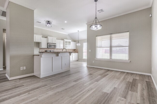 Foto del edificio - 6528 NW 163rd Terrace