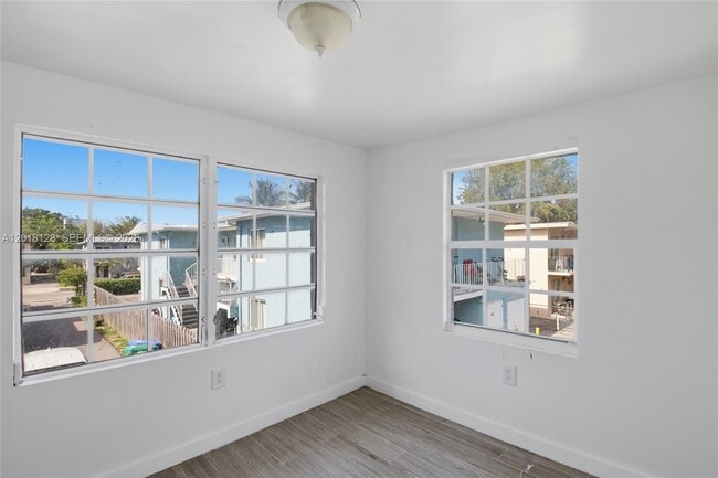 Photo - 1035 NW 5th St Apartment