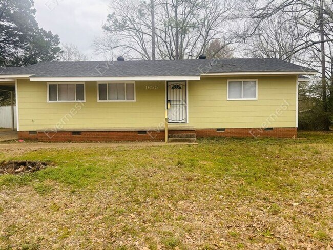 Foto del edificio - 1655 Woodburn St