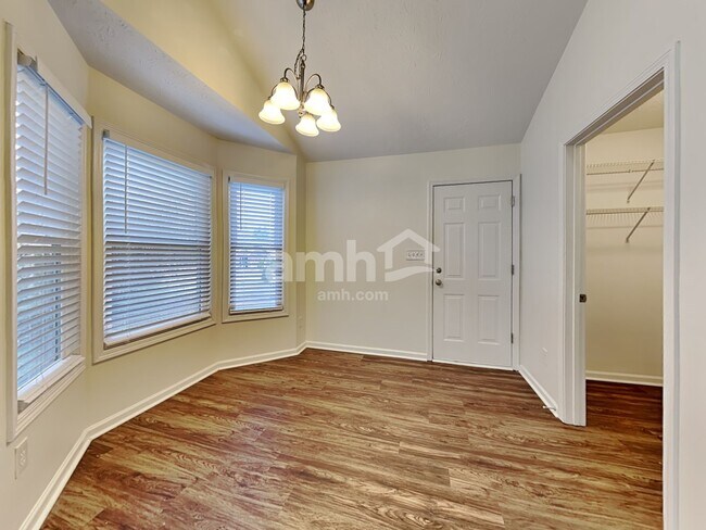 Building Photo - 1755 Heatherton Rd