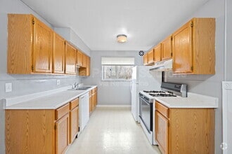 Building Photo - 5520 Bosworth Pl