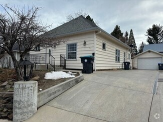 Building Photo - 504 North St