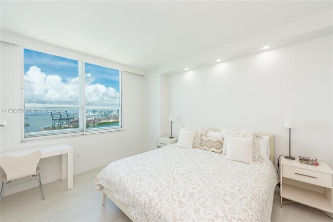 Foto del edificio - 90 Alton Rd