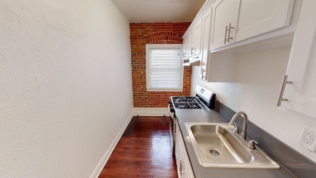 Foto del interior - Leeward Apts...New York Style..Gorgeous Newly Remodeled!