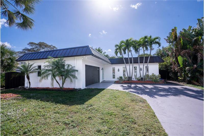 Primary Photo - 1070 SW 18th St