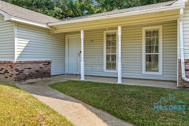 Building Photo - 472 Ginger Dr