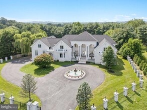Building Photo - 606 Brockman Ct