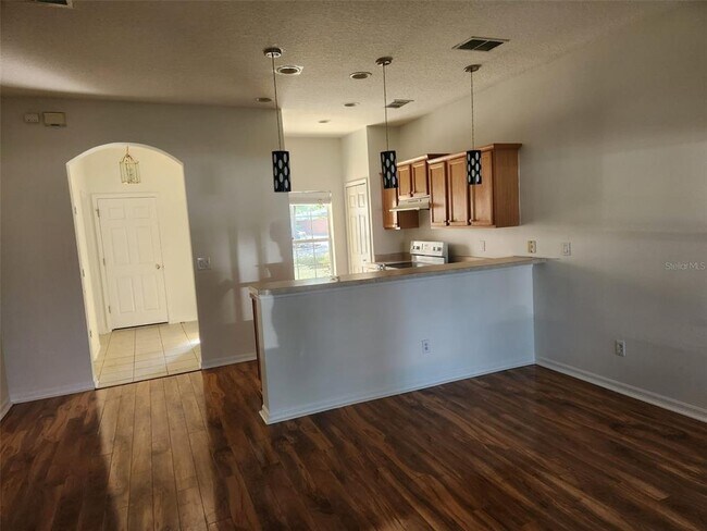 Foto del edificio - 7710 Clubdale Loop