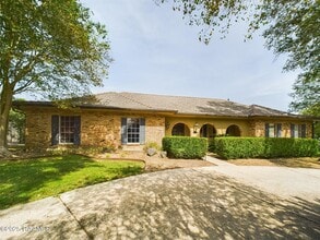 Building Photo - 232 Thibodeaux Dr