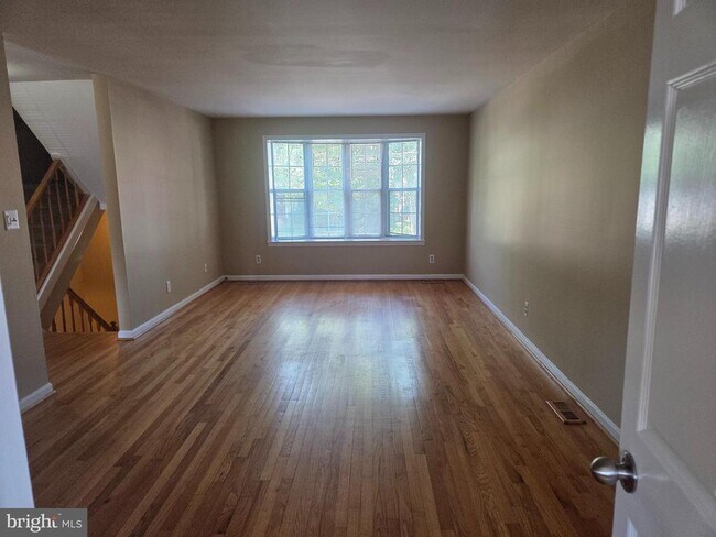 Foto del edificio - 1210 N Vernon St