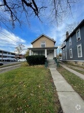 Building Photo - 211 Ballard St