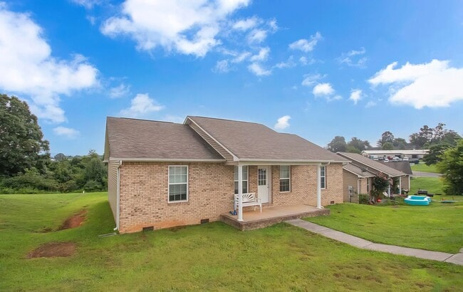 Building Photo - 1863 Country Meadows Dr