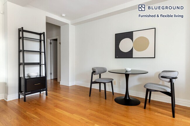 Building Photo - 20 Park Ave