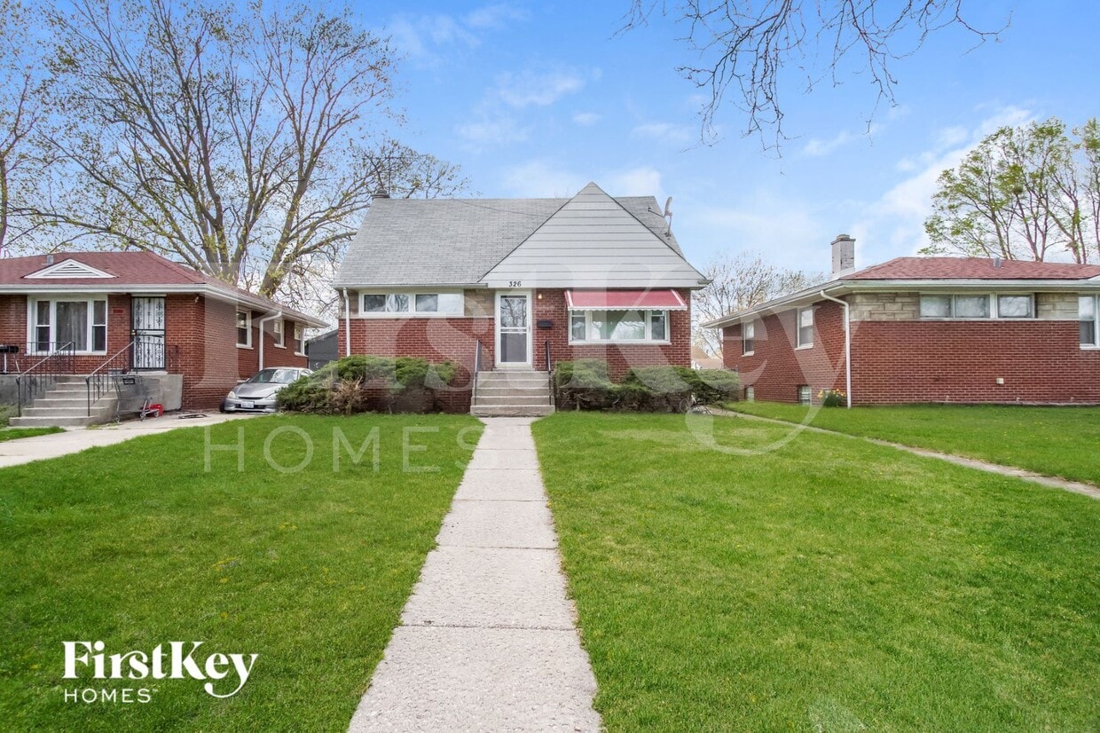 Foto principal - 326 Clyde Ave