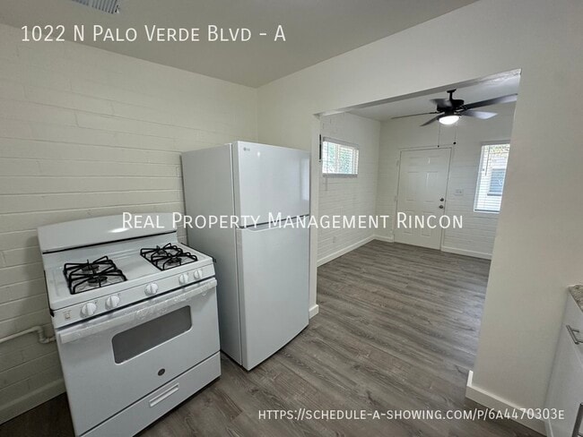Building Photo - 1022 N Palo Verde Blvd