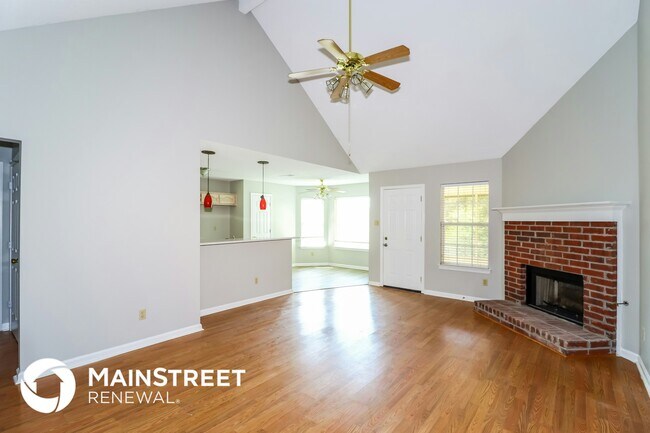 Building Photo - 2759 Colonial Towers Dr