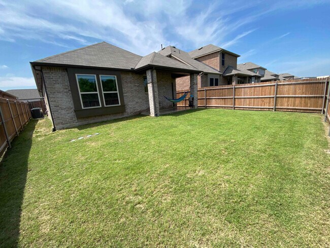Building Photo - 2808 Lolita Way